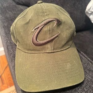 Green Cleveland Cavaliers hat